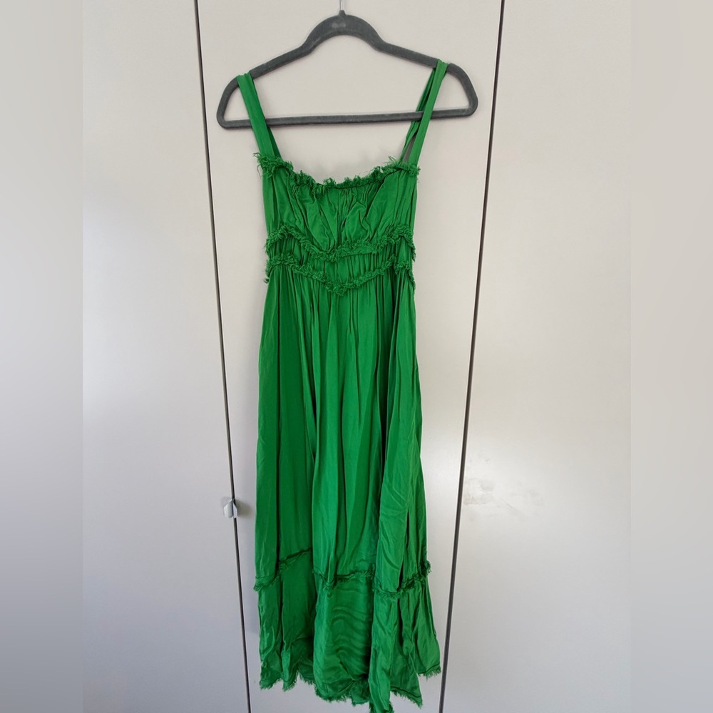 Zara Vibrant Green Maxi Dress 🌹